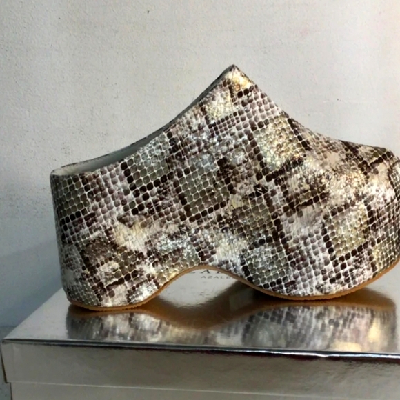 Snake Skin Clog Azalea Wang - Picture 1 of 4
